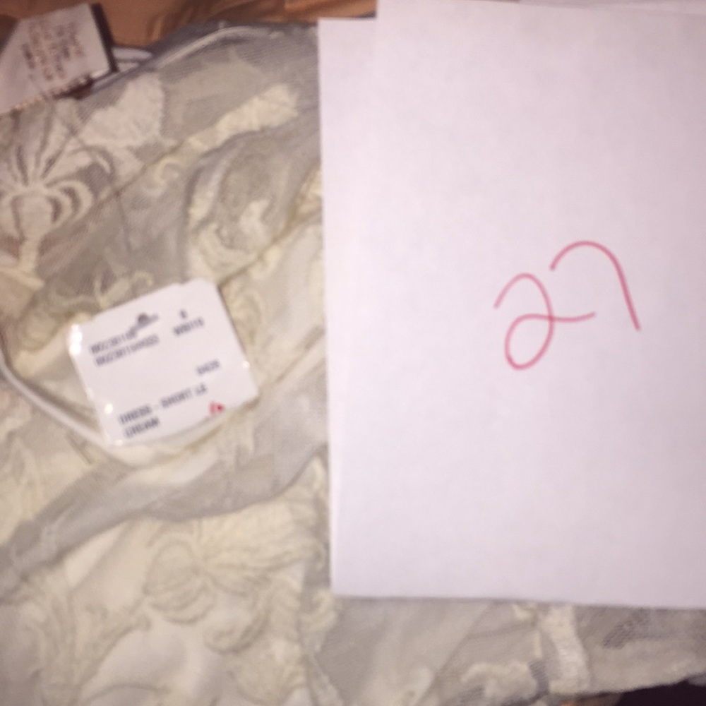Forever 21 ivory short lace dress medium New - Picture 3 of 4